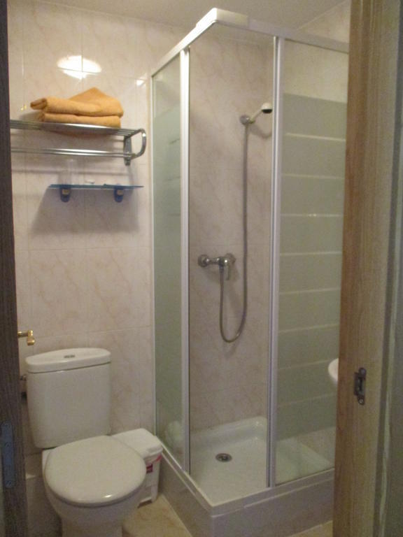Hostal Pradillo Мостолес Екстер'єр фото