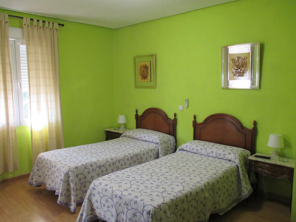 Hostal Pradillo Мостолес Номер фото